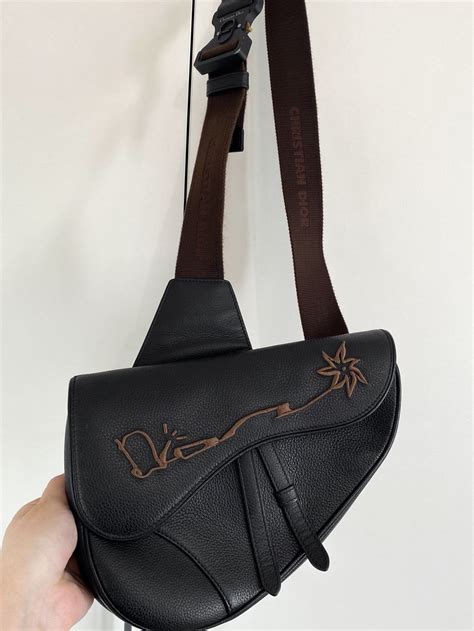 dior travis scott saddle bag